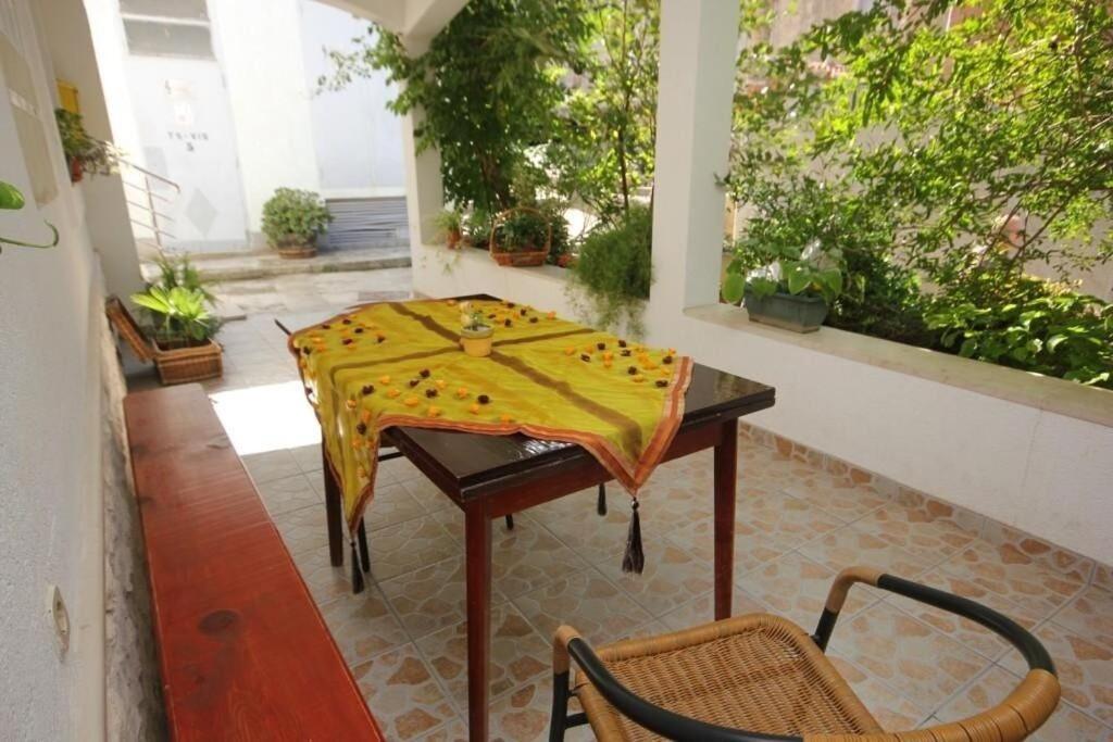 Apartments Zoki - Great Location Close To The Sea Vis Exterior foto